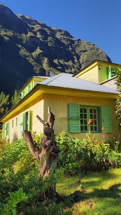 Hotel Olatika - Le Retour Aux Sources Cilaos Exterior foto